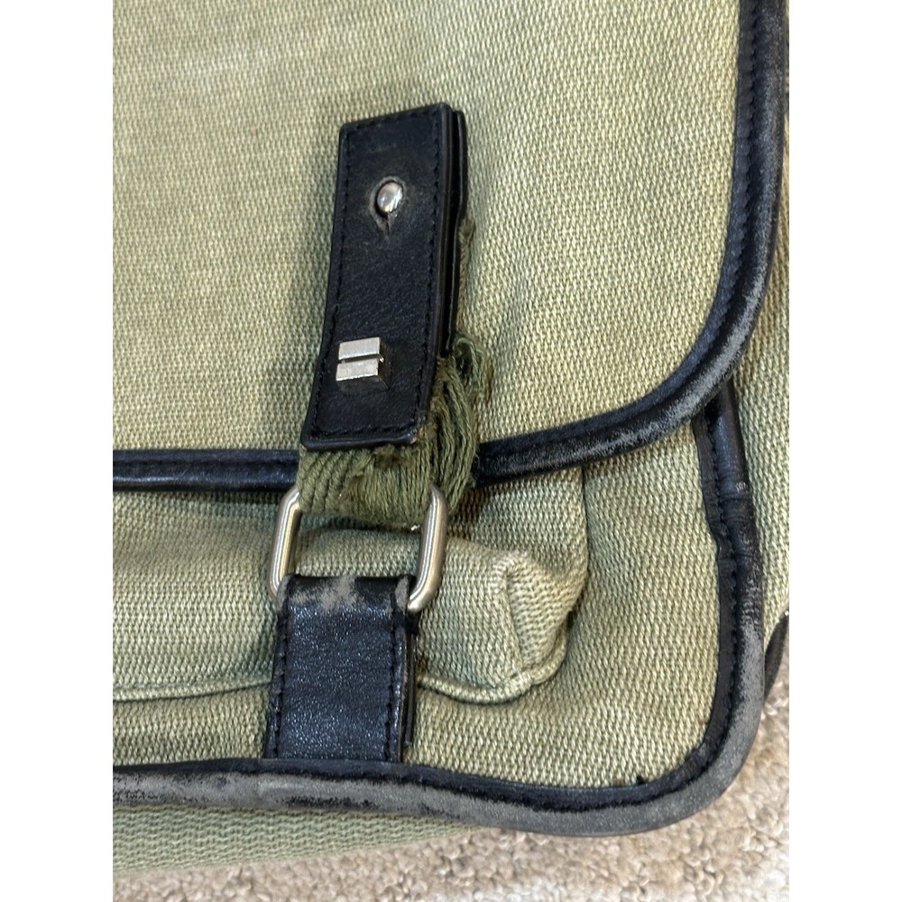 Bodhi Carrying‎ Case - Picture 15 of 16